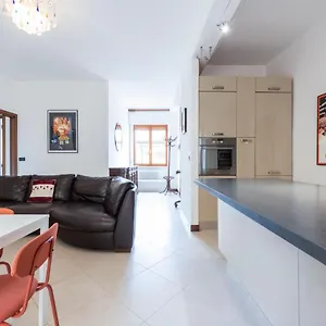 Movie Lovers Apartment