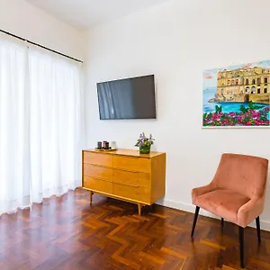 direlo-guest-house.hotels-amalfi.com/